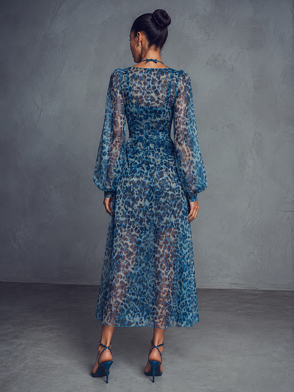 Women's Bohemian Style Blue Floral Print V-Neck Lantern Sleeve Chiffon Maxi Dress MDZ1067B8BA