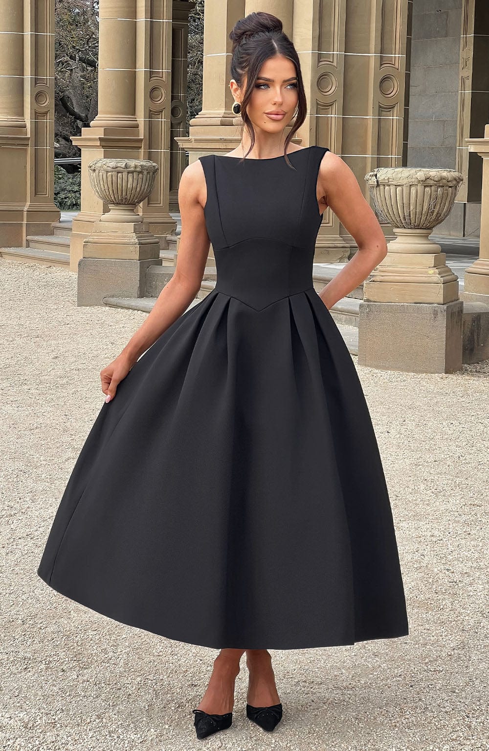 Lisa Midi Dress - Black