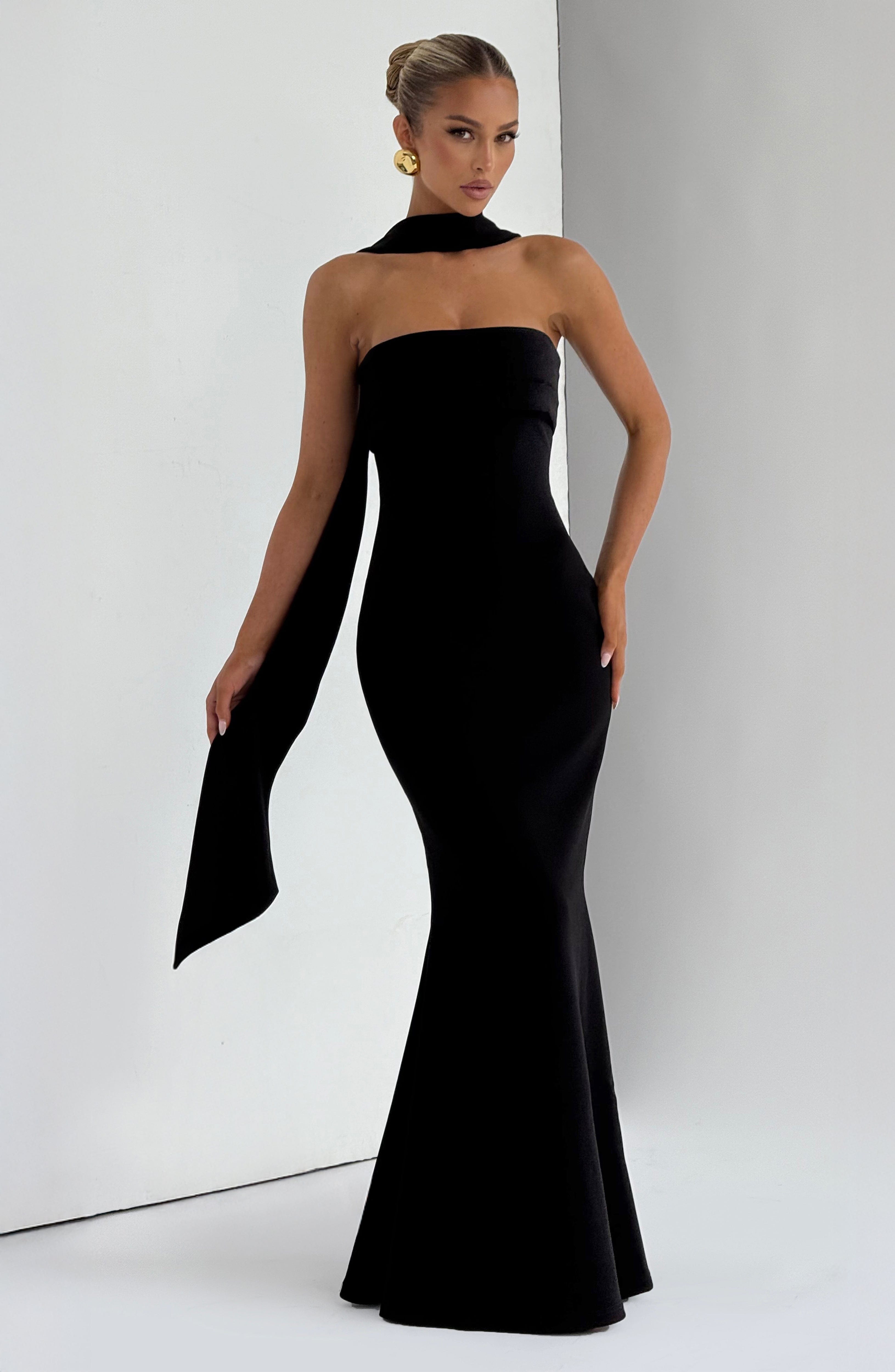 Emilia Maxi Dress - Black