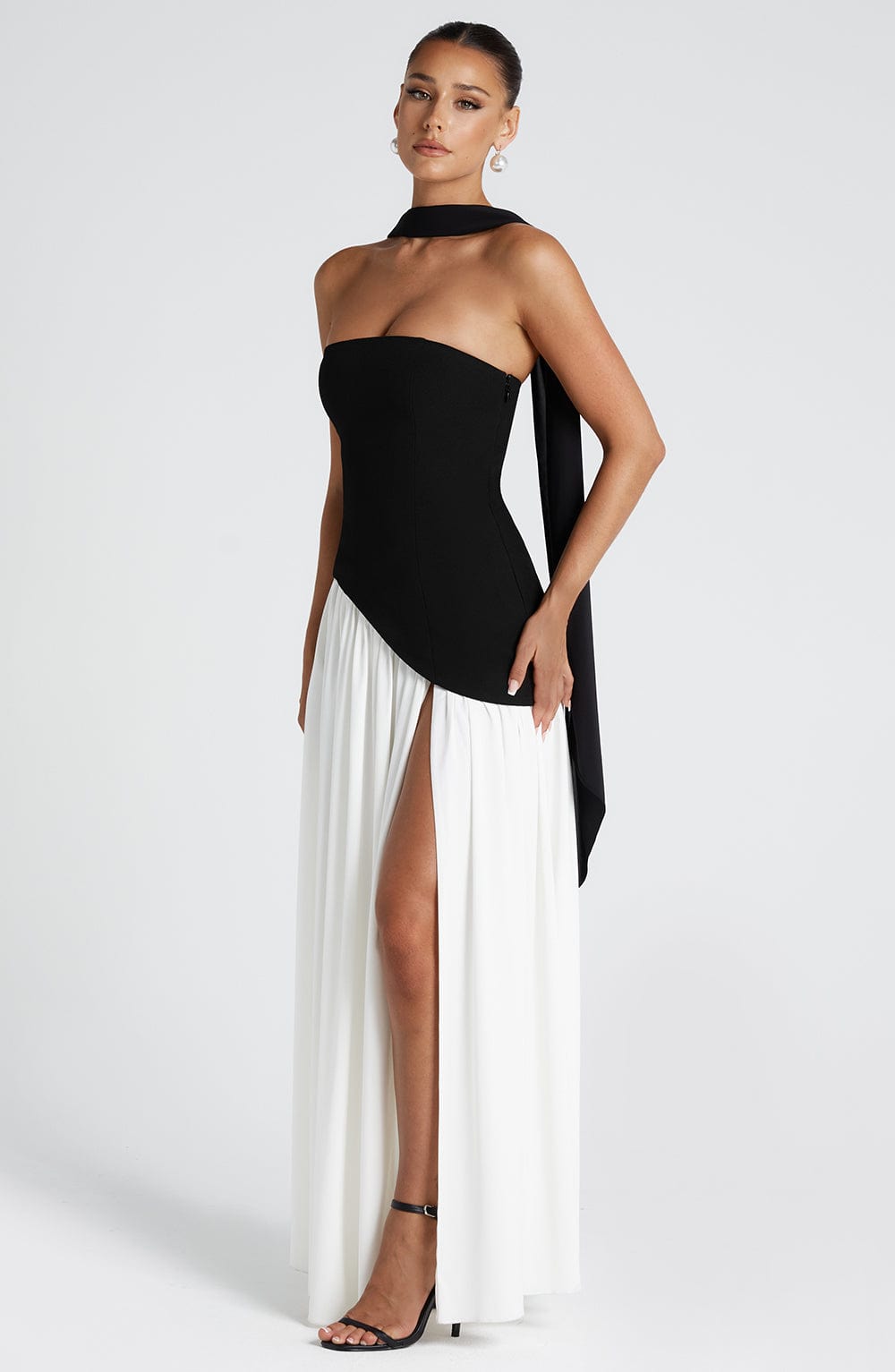 Julia Maxi Dress - Black/White