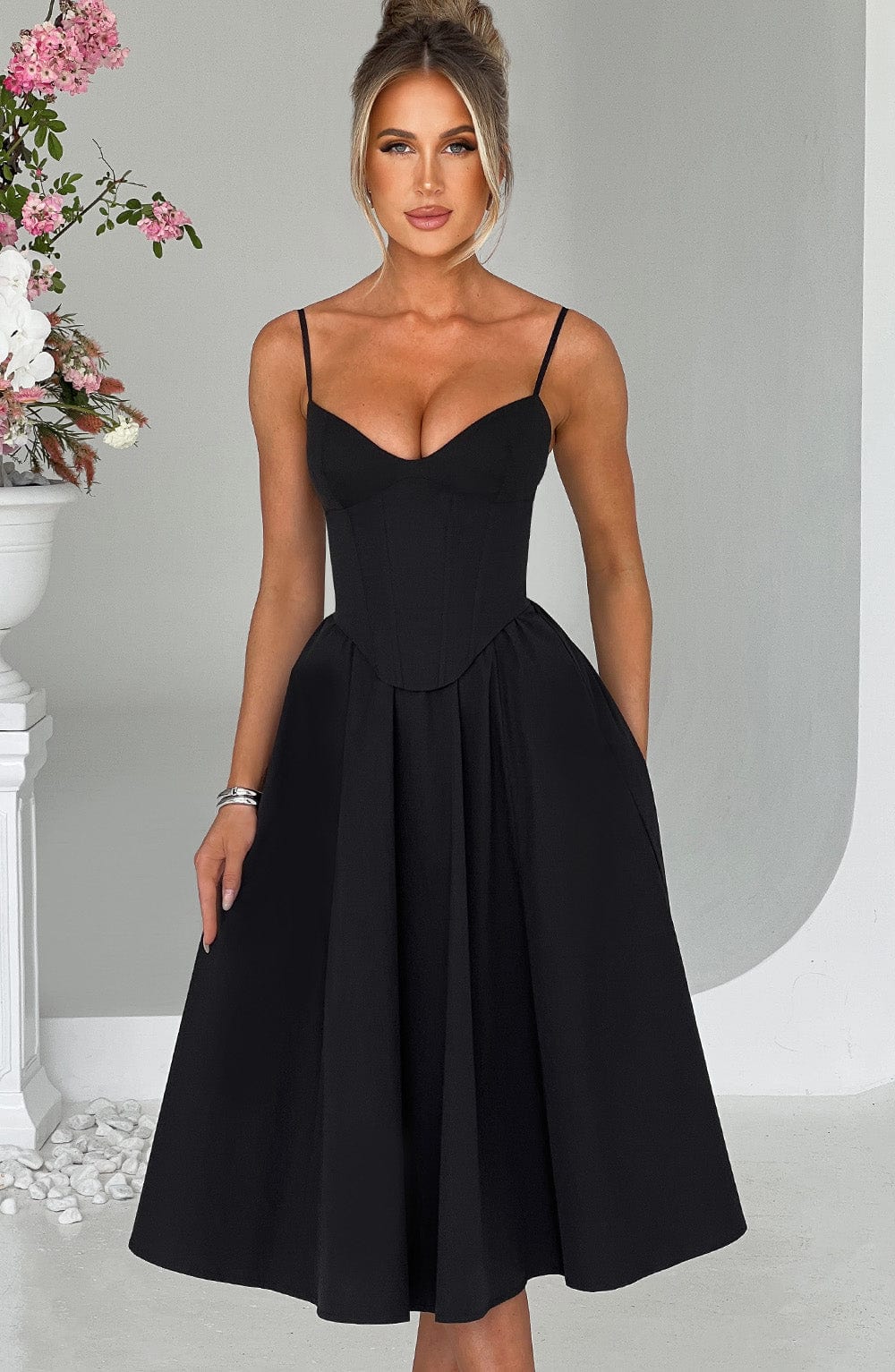 Rosie Midi Dress - Black