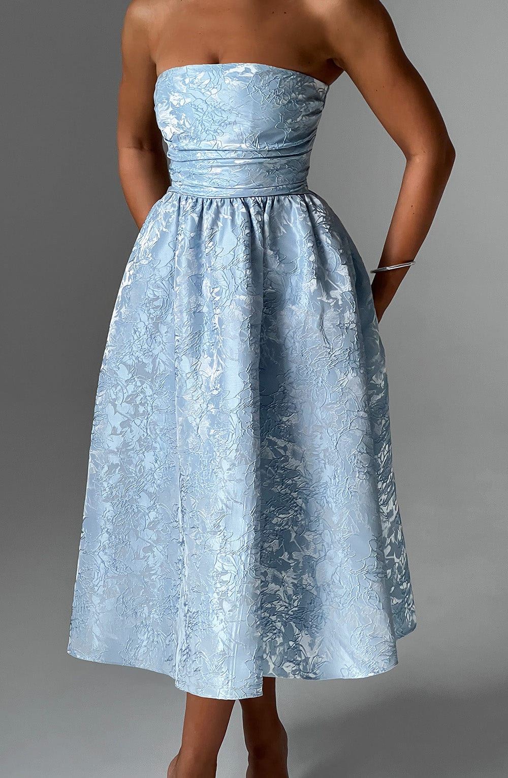 Isla Midi Dress - Blue