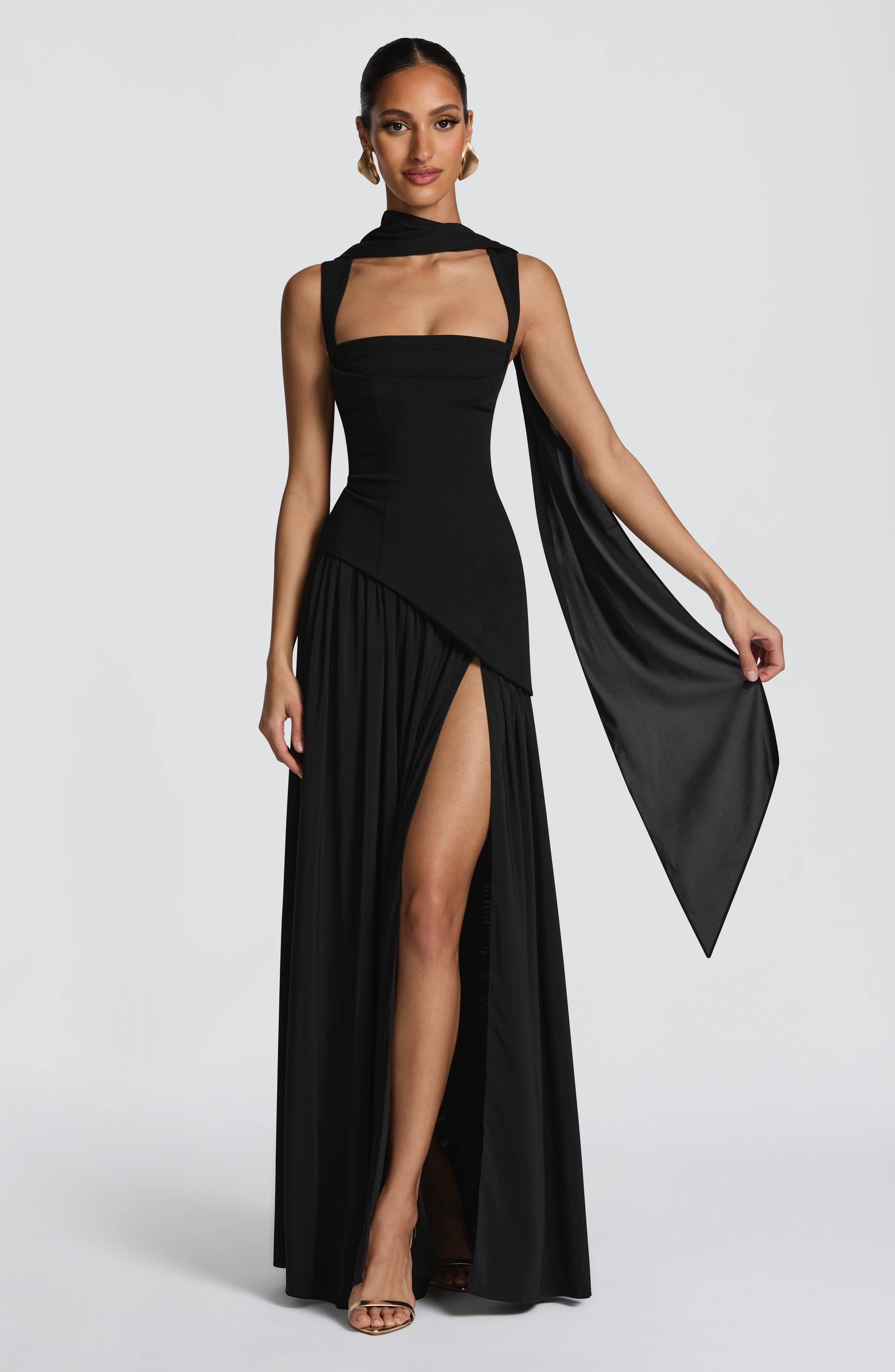 Lisa Maxi Dress - Black